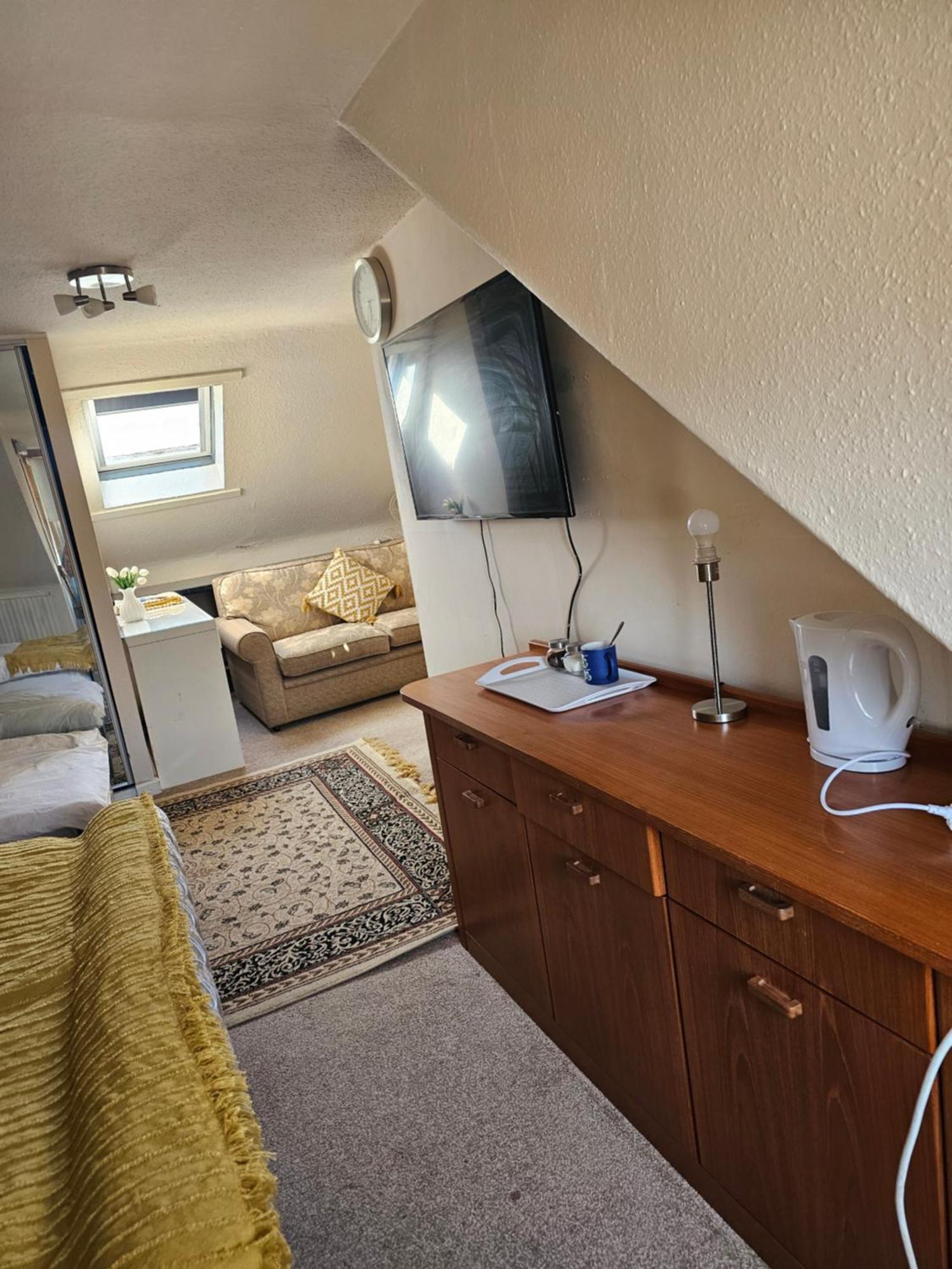 89 Clerk Street Appartement Loanhead Buitenkant foto