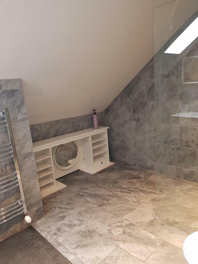 89 Clerk Street Appartement Loanhead Buitenkant foto