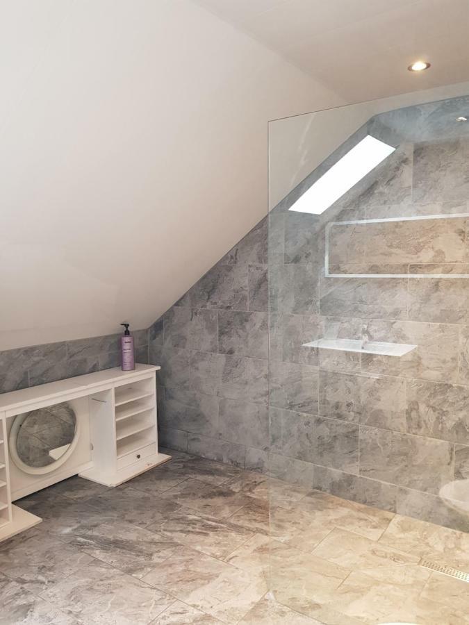 89 Clerk Street Appartement Loanhead Buitenkant foto