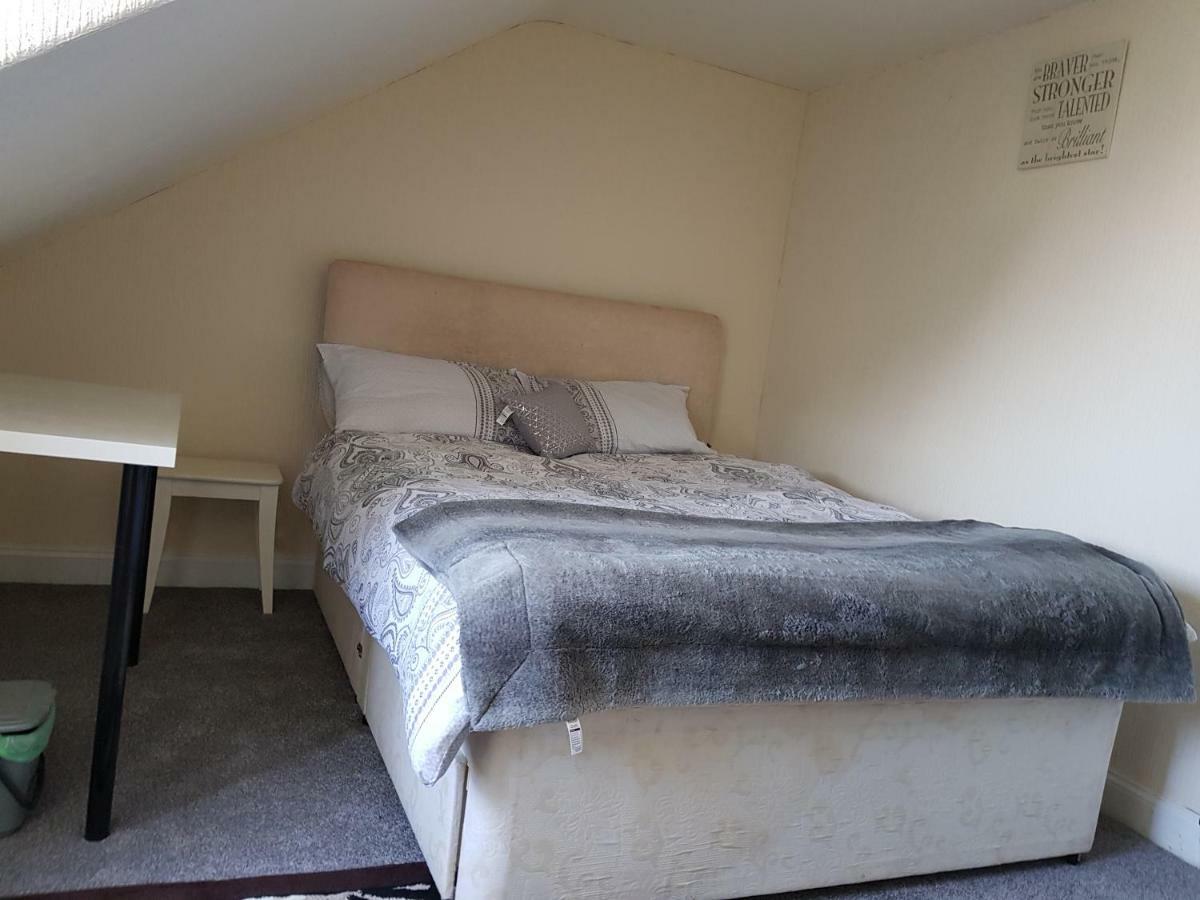 89 Clerk Street Appartement Loanhead Buitenkant foto