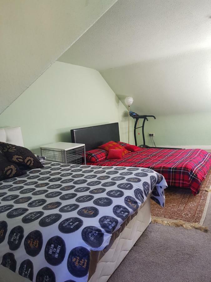 89 Clerk Street Appartement Loanhead Buitenkant foto