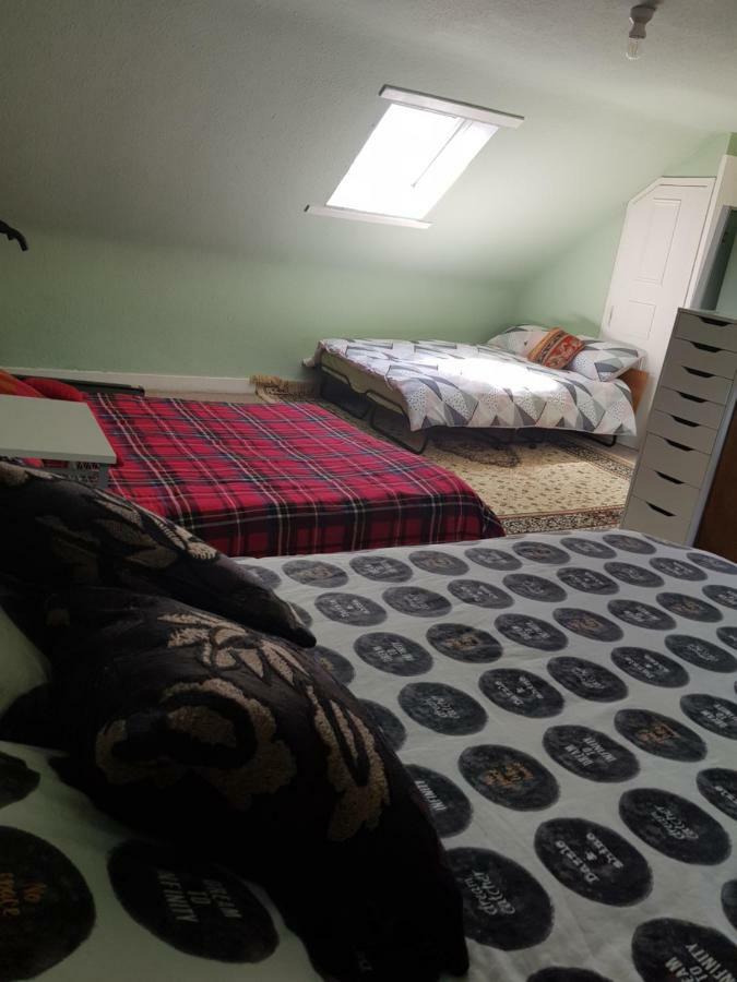 89 Clerk Street Appartement Loanhead Buitenkant foto