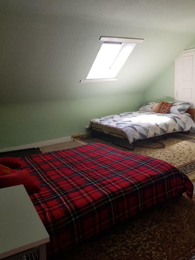 89 Clerk Street Appartement Loanhead Buitenkant foto