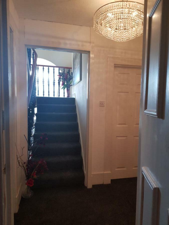 89 Clerk Street Appartement Loanhead Buitenkant foto